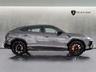 2024-lamborghini-urus-40-no-trim-small-1