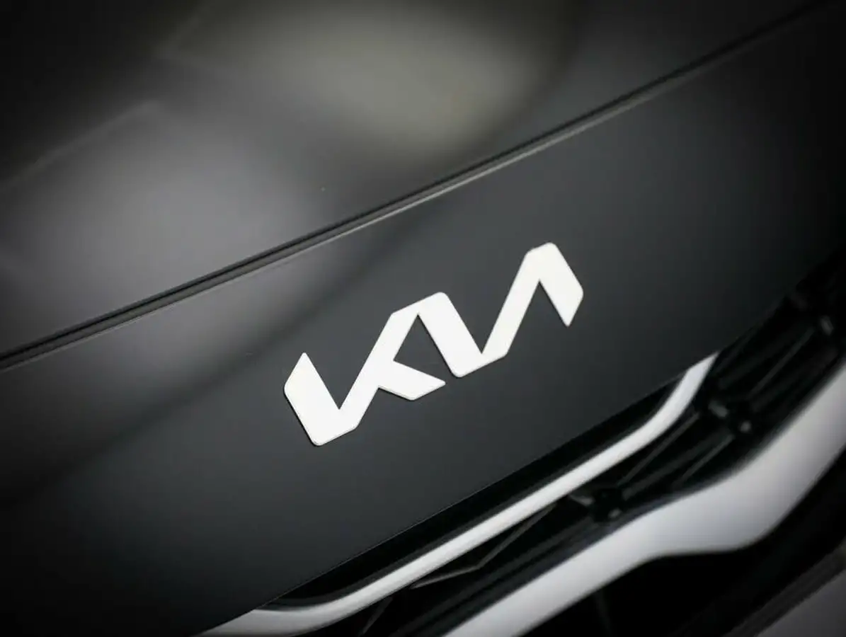 2024-kia-ceed-15-t-gdi-gt-line-138bhp-big-11