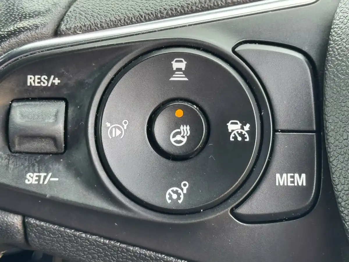 2022-vauxhall-mokka-12-sri-premium-100ps-big-18