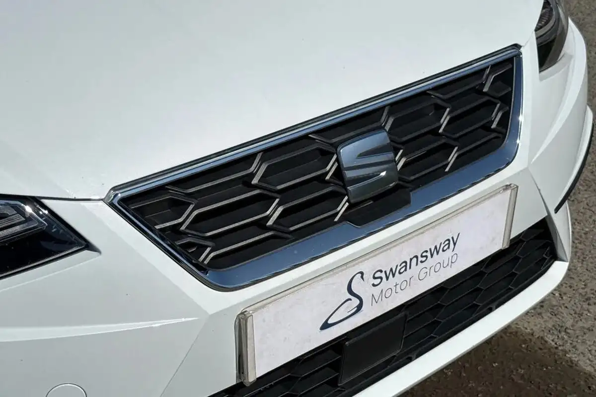 2022-seat-ibiza-10-tsi-fr-sport-110ps-dsg-big-38