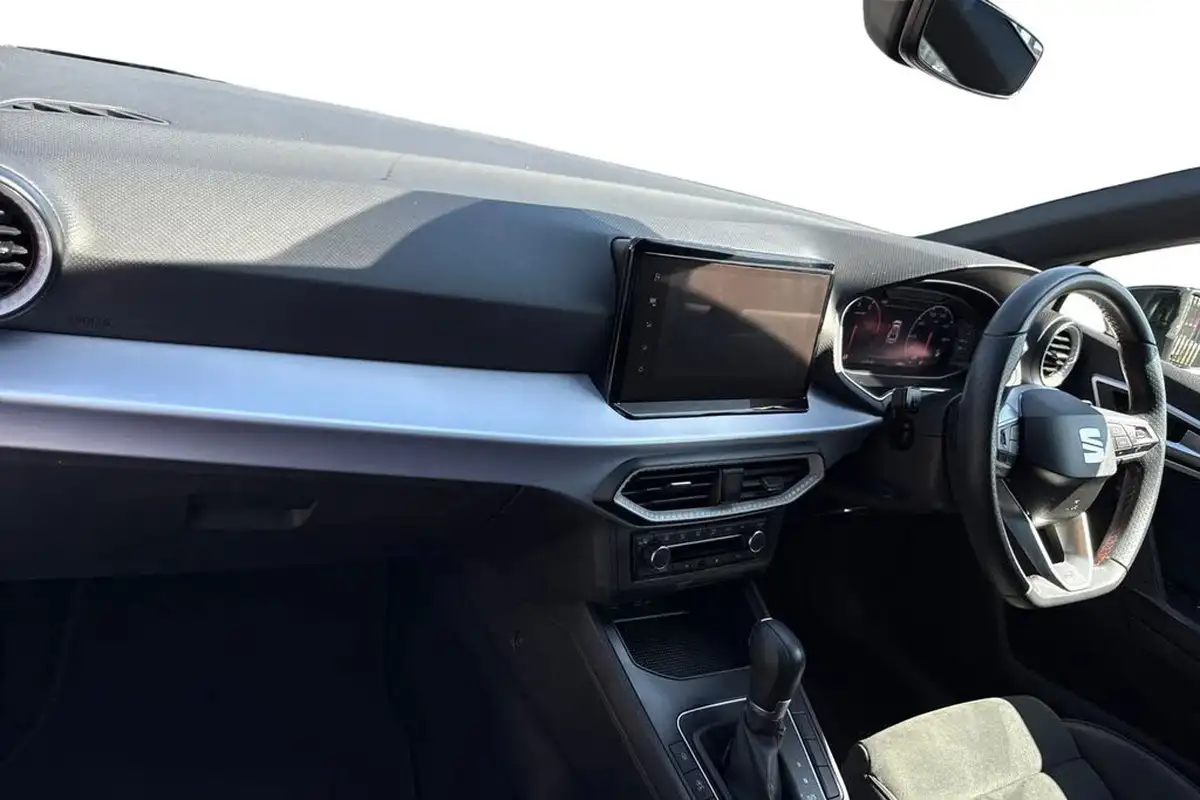 2022-seat-ibiza-10-tsi-fr-sport-110ps-dsg-big-14