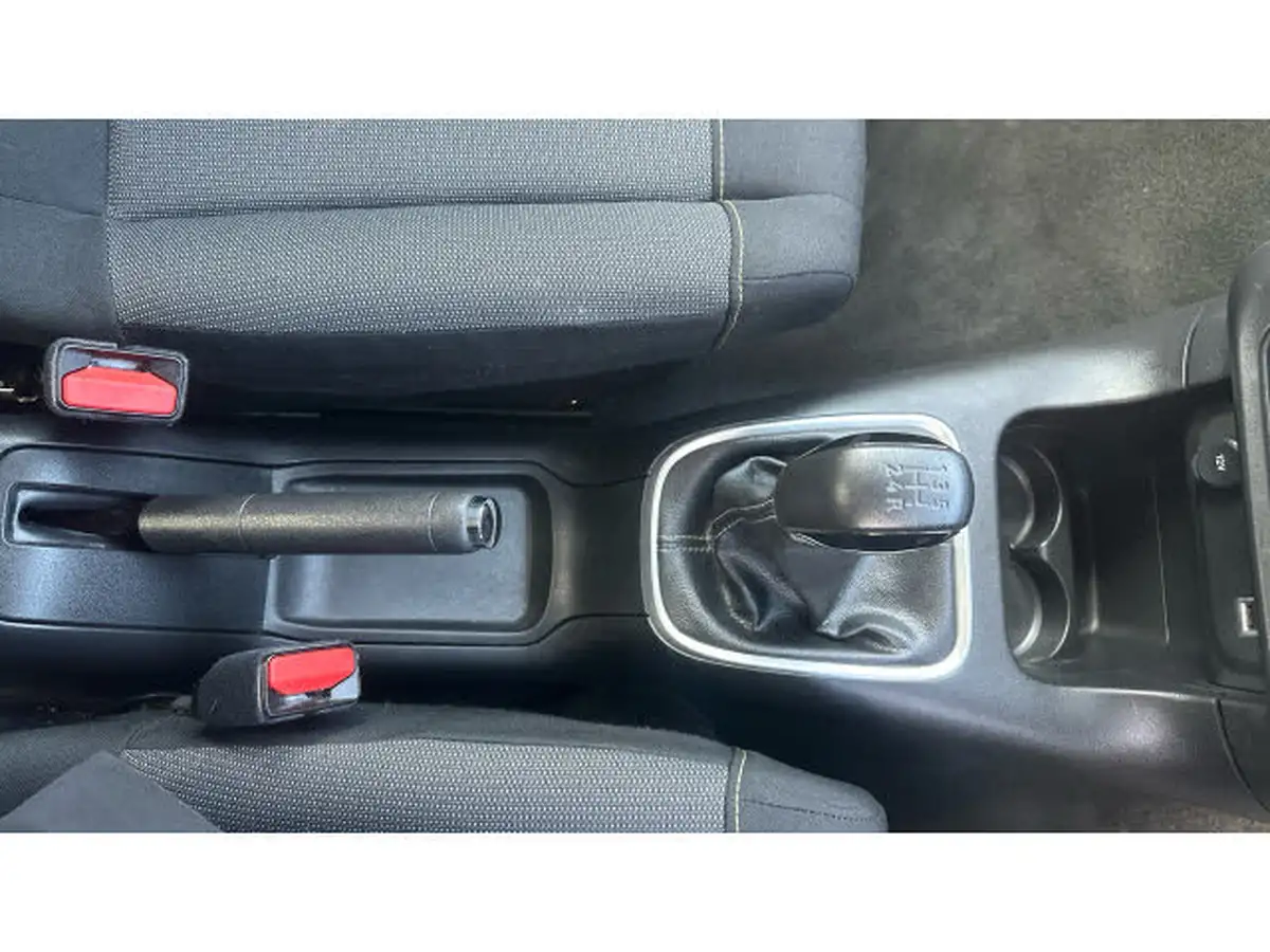 2022-citroen-c3-12-puretech-c-series-edition-83ps-ss-big-37