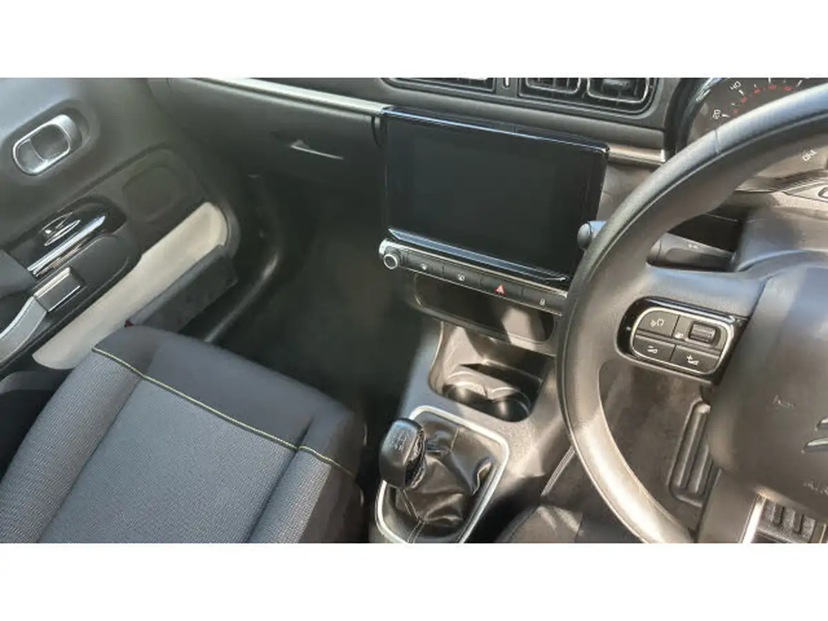 2022-citroen-c3-12-puretech-c-series-edition-83ps-ss-big-13