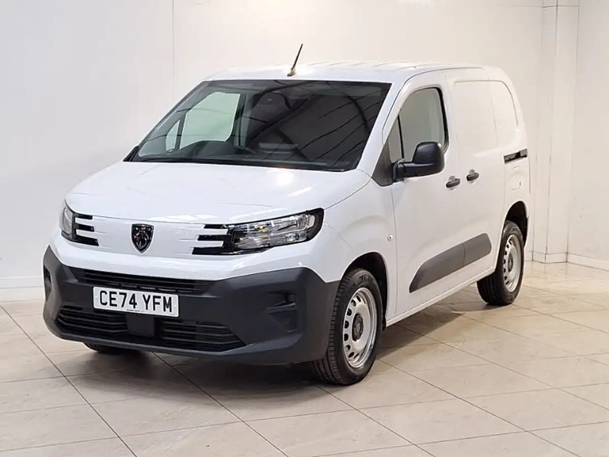 2024-peugeot-partner-15-bluehdi-professional-100pseu6d-big-12