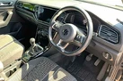 2021-volkswagen-t-roc-15-tsi-black-edition-small-5