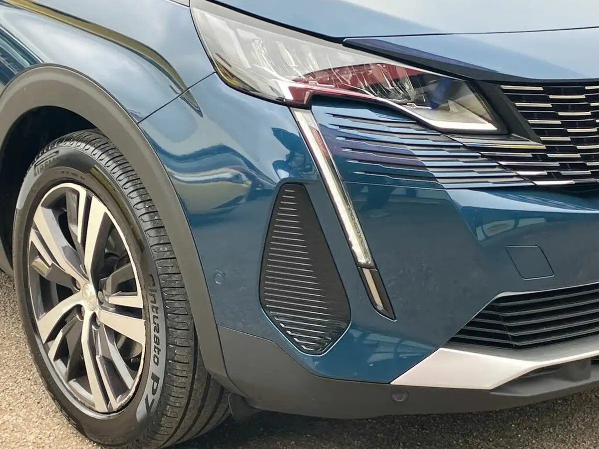 2022-peugeot-5008-suv-12-puretech-allure-eat8-big-35