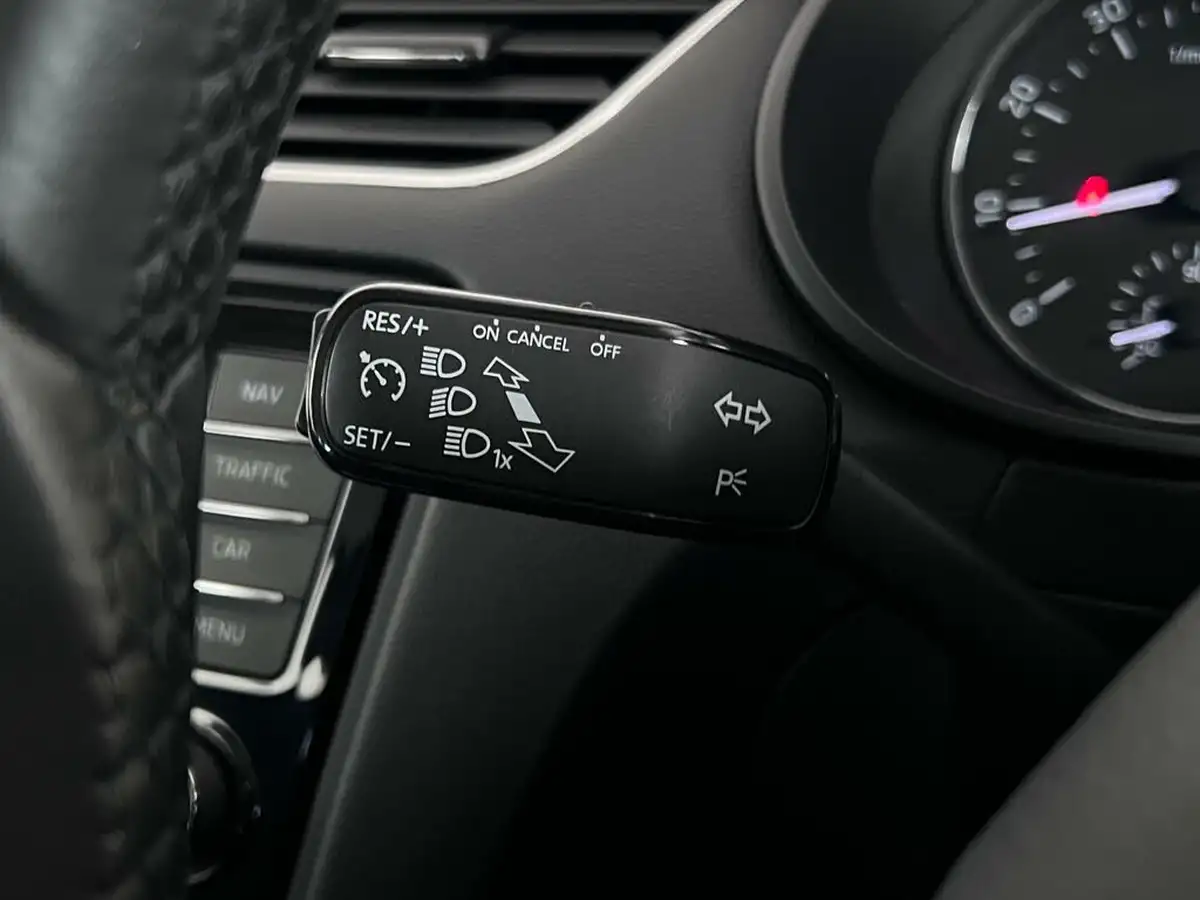 2016-skoda-octavia-14-tsi-se-l-estate-dsg-big-25