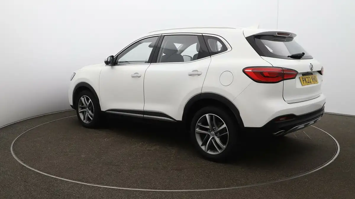 2022-mg-hs-15t-gdi-excite-162ps-dct-big-62