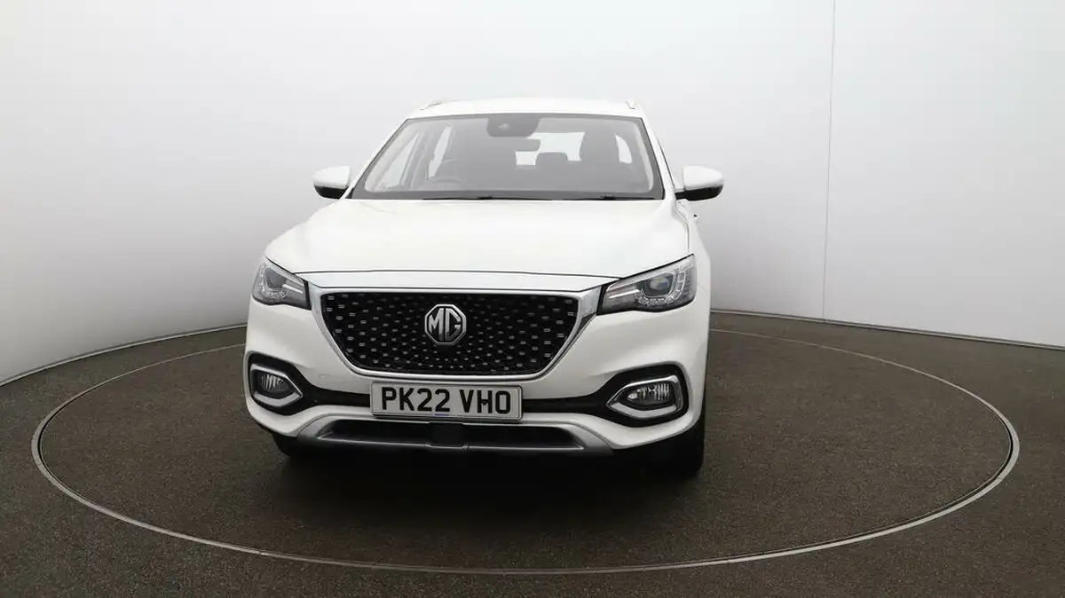 2022-mg-hs-15t-gdi-excite-162ps-dct-big-38