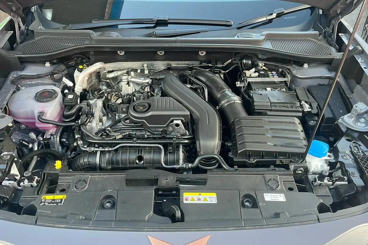 2025-cupra-formentor-15-etsi-v2-big-40