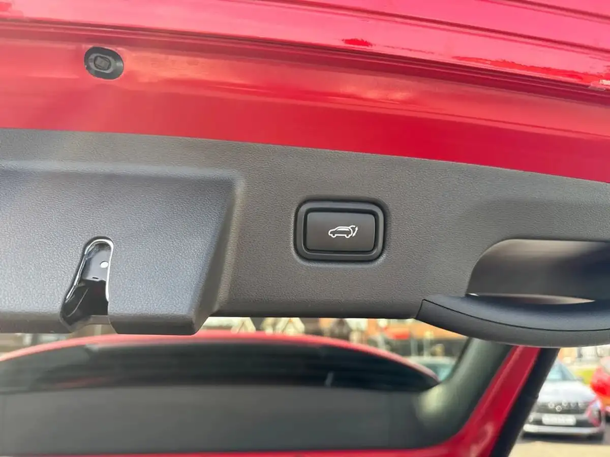 2023-hyundai-tucson-16-t-gdi-ultimate-150ps-big-24