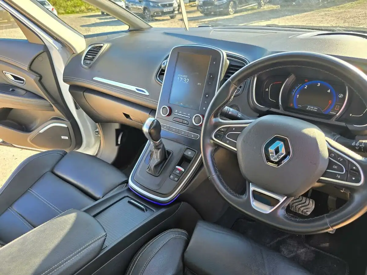 2017-renault-grand-scenic-16dci-signature-nav-160bhp-edc-auto-big-20