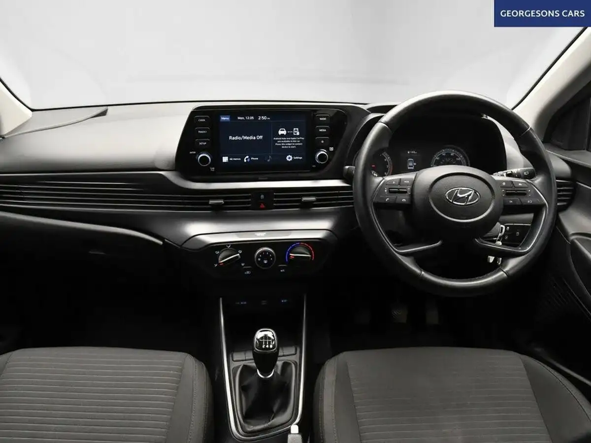 2021-hyundai-i20-10-t-gdi-element-big-11