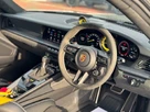 2021-porsche-911-40-gt3-pdk-small-8