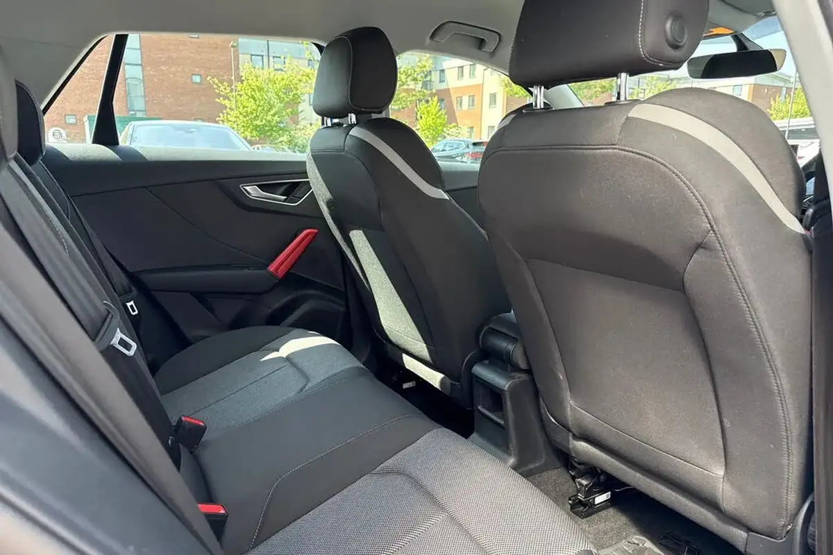 2018-audi-q2-14-tfsi-sport-big-37