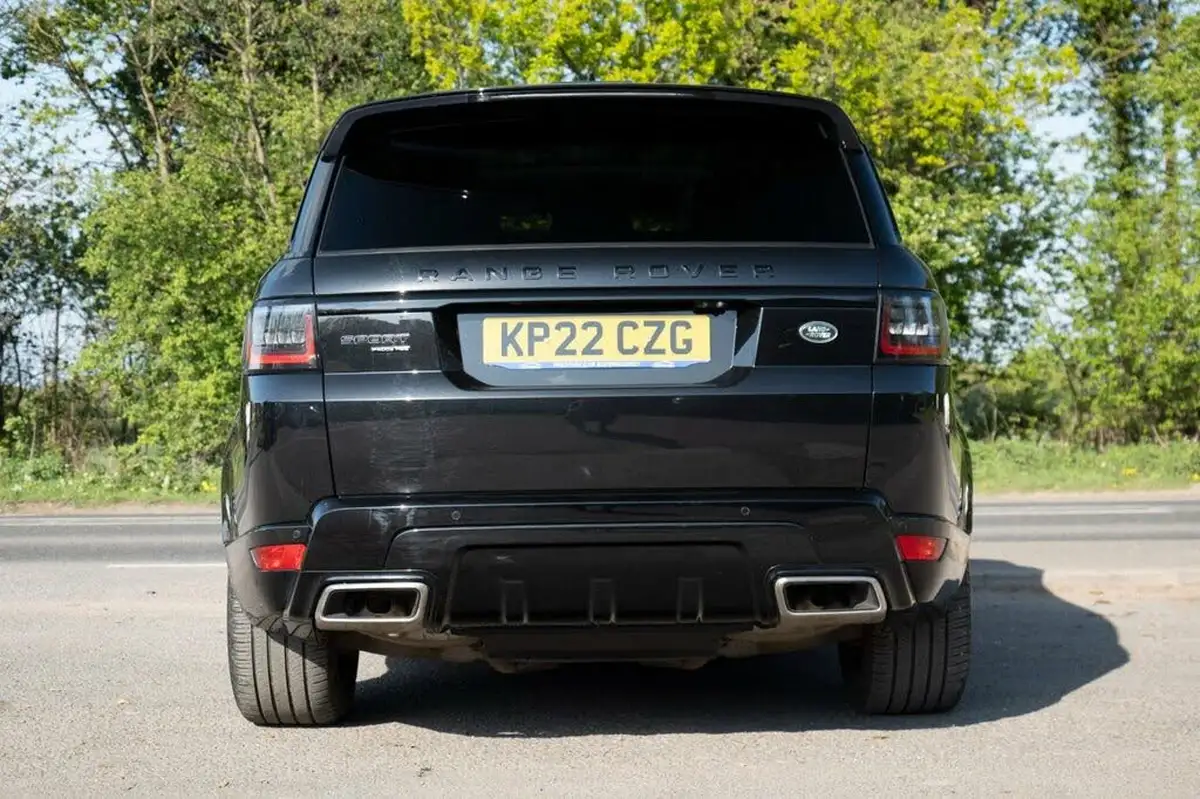 2022-land-rover-range-rover-sport-20-p400e-hse-dynamic-big-4
