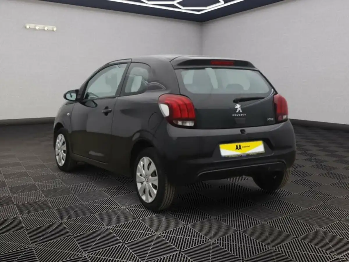 2015-peugeot-108-10-active-hatchback-3d-big-2