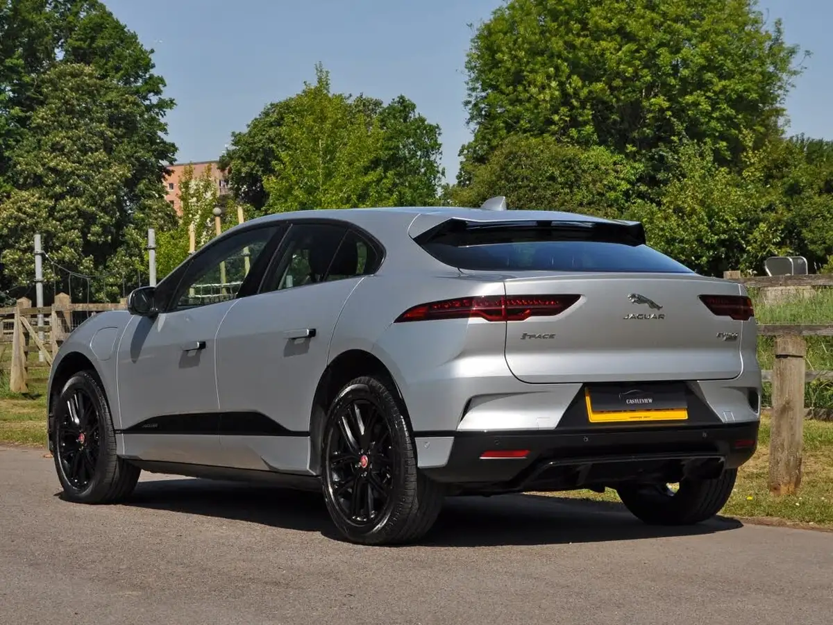 2019-jaguar-i-pace-ev400-hse-big-6