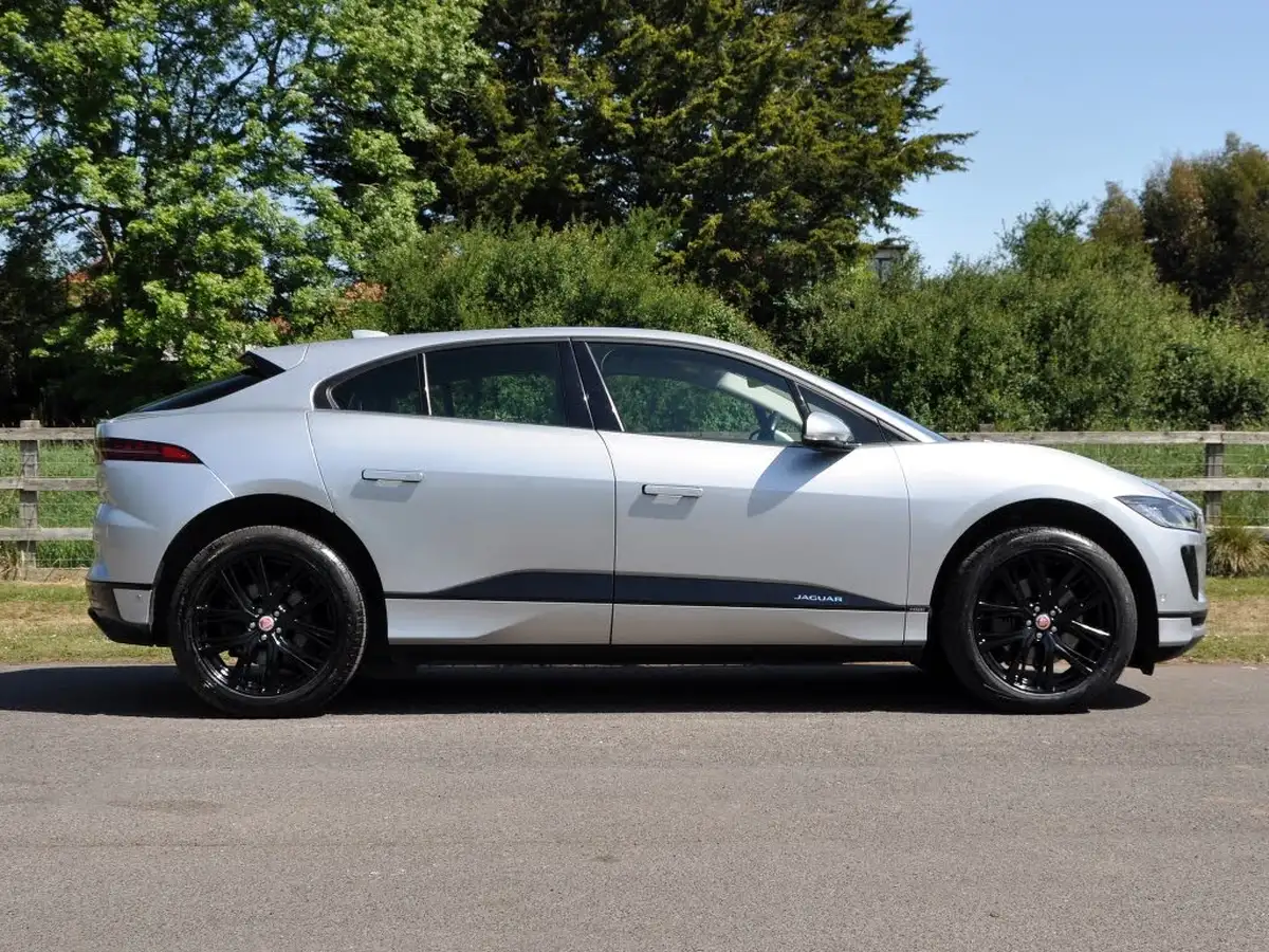 2019-jaguar-i-pace-ev400-hse-big-55