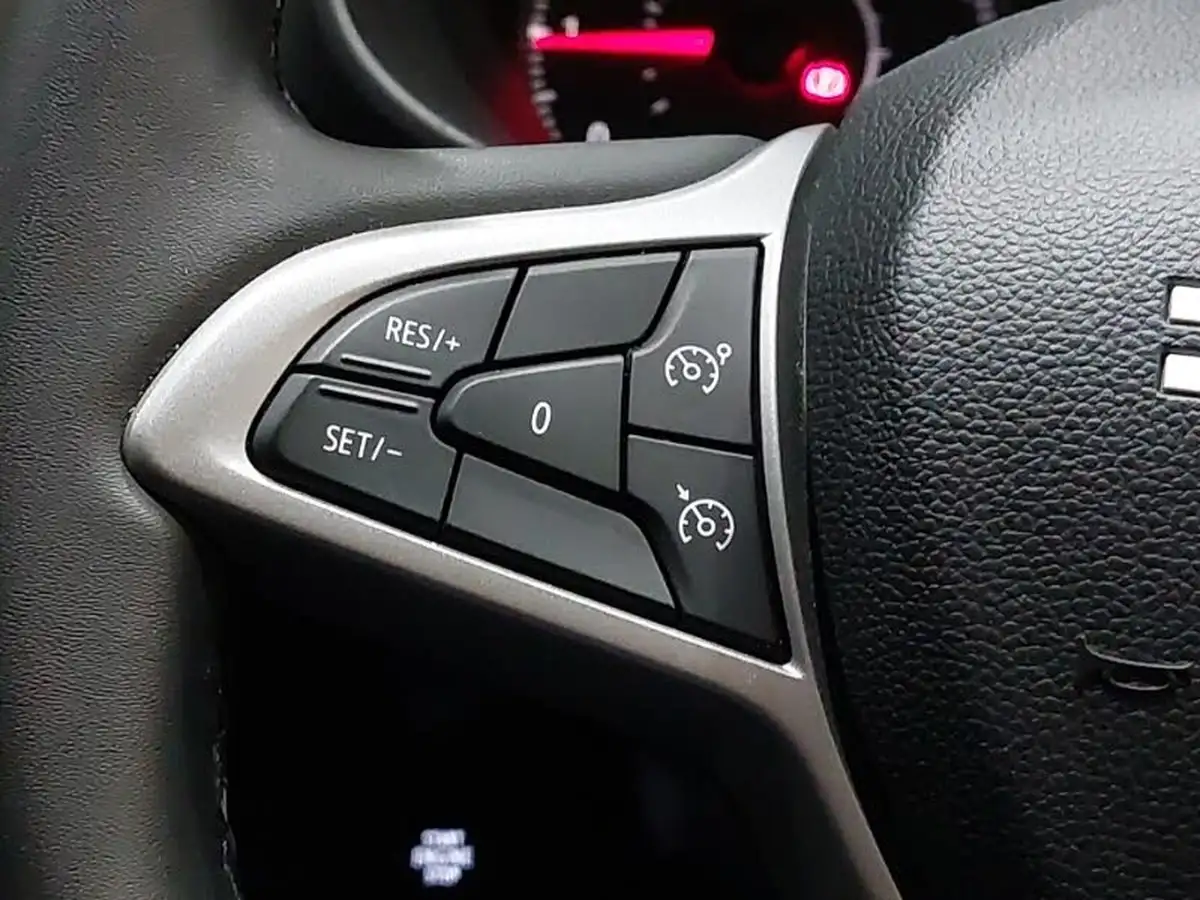 2023-dacia-sandero-stepway-10-tce-essential-90bhp-big-17