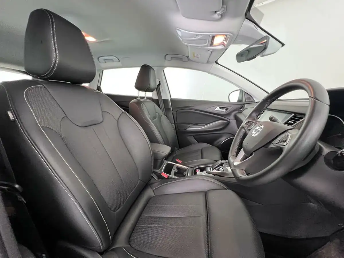 2020-vauxhall-grandland-x-16i-turbo-elite-nav-big-10