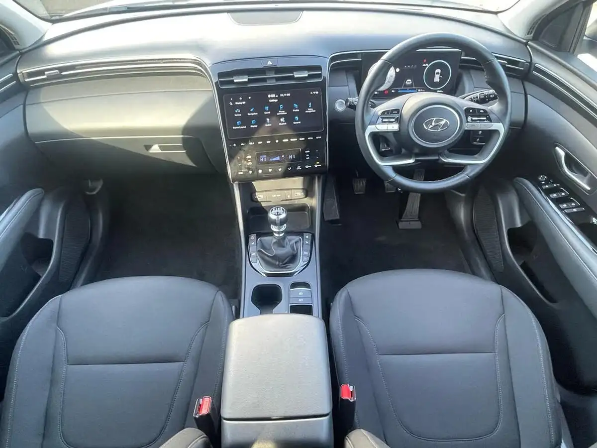2023-hyundai-tucson-16-t-gdi-premium-150ps-big-12
