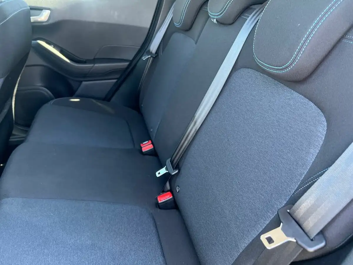 2022-ford-fiesta-10t-active-125ps-hybrid-mhev-powershift-big-13