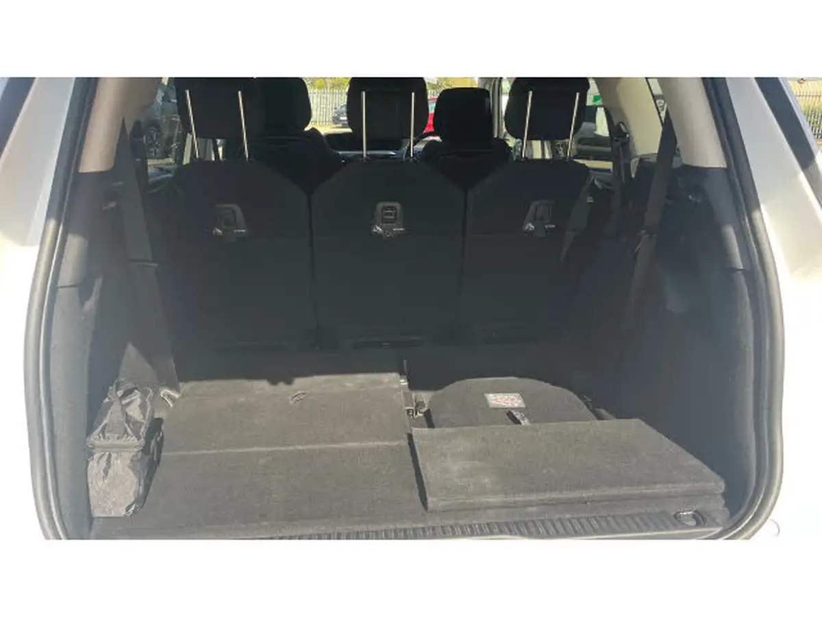 2022-citroen-grand-c4-spacetourer-12-puretech-shine-eat8-big-36