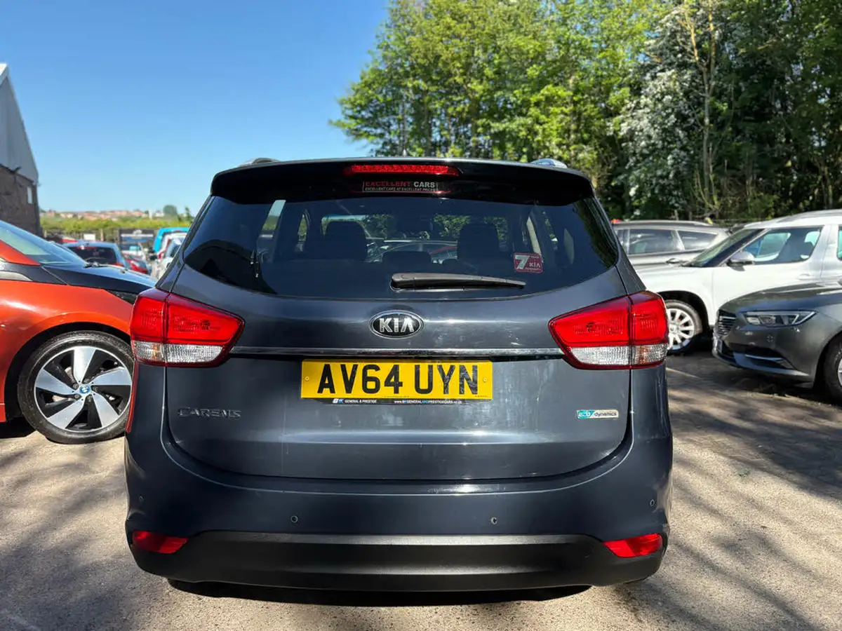 2014-kia-carens-17-crdi-2-114bhp-isg-big-17