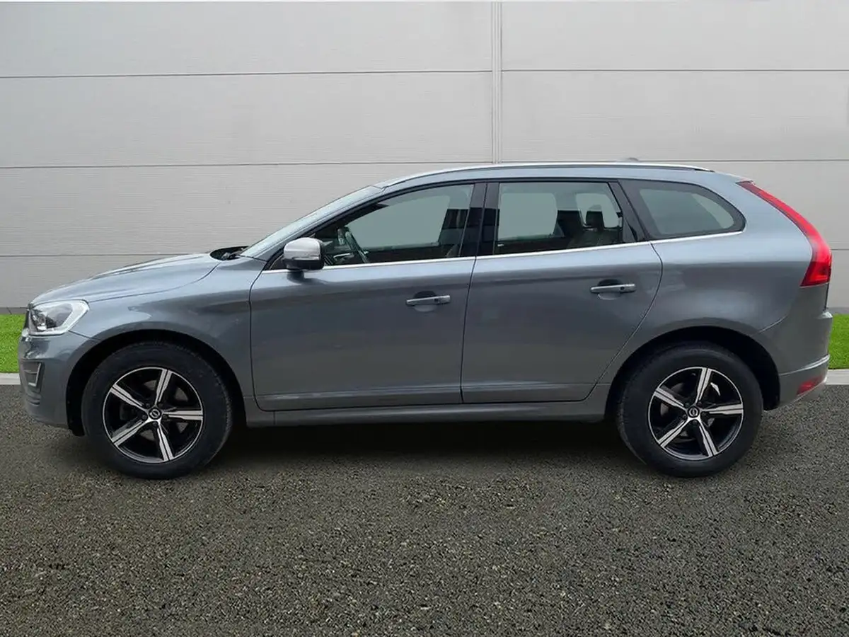 2017-volvo-xc60-20td-d4-r-design-lux-big-3