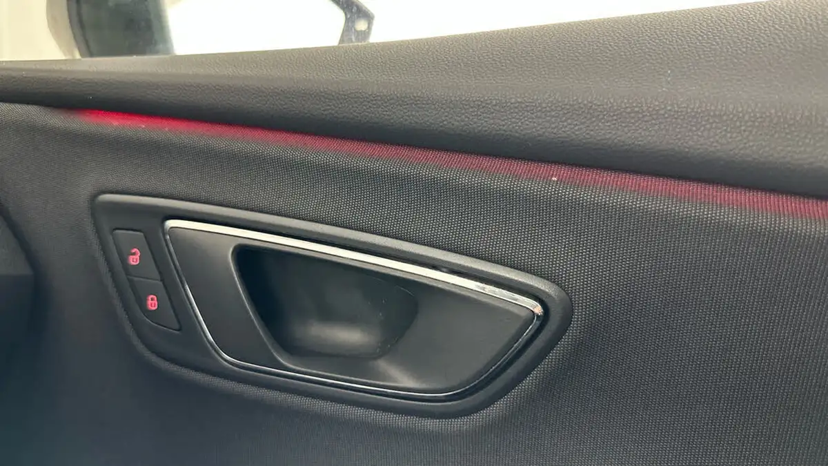 2019-seat-leon-15-tsi-evo-fr-black-edition-150ps-estate-big-29