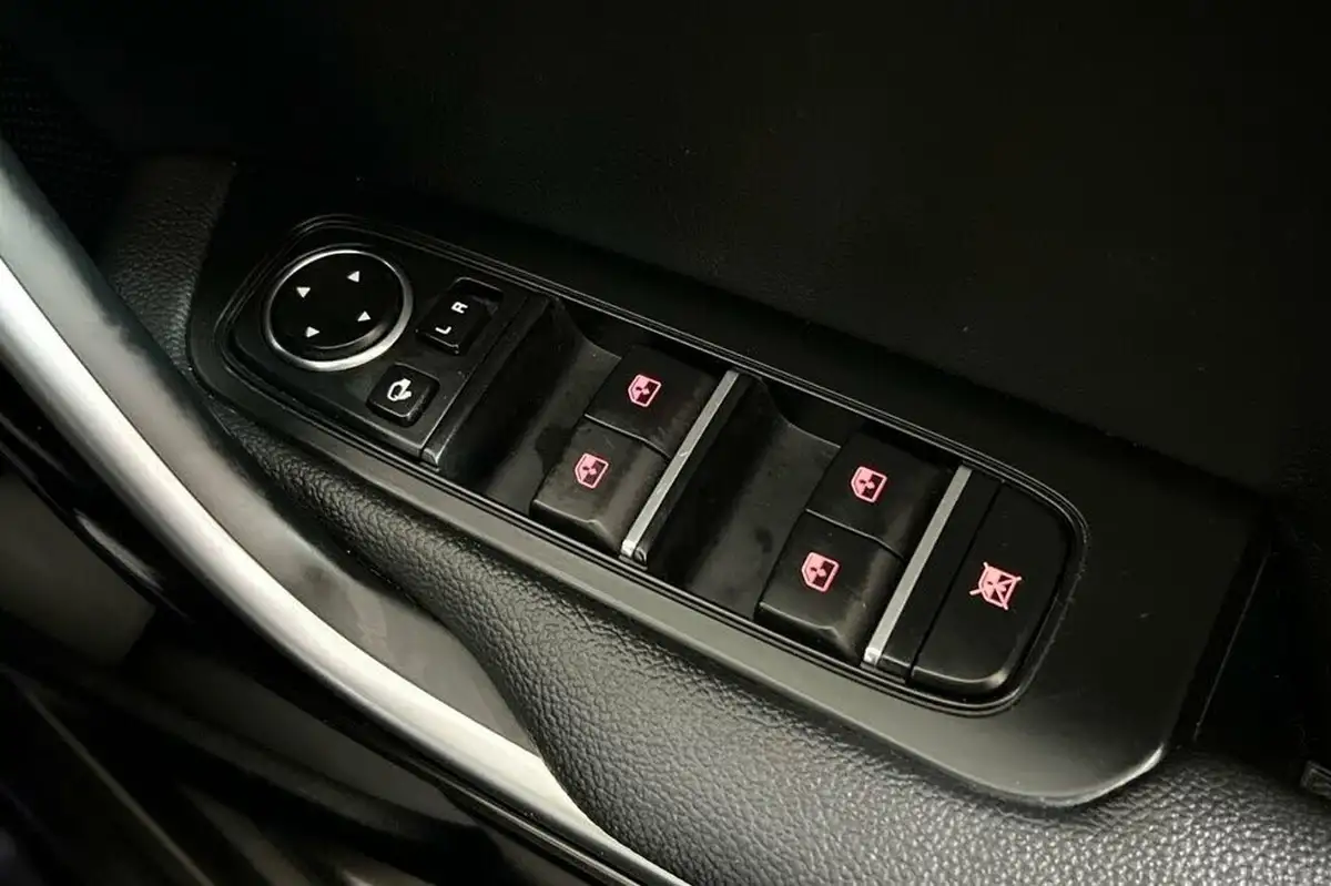 2023-kia-xceed-15-t-gdi-3-158bhp-big-40