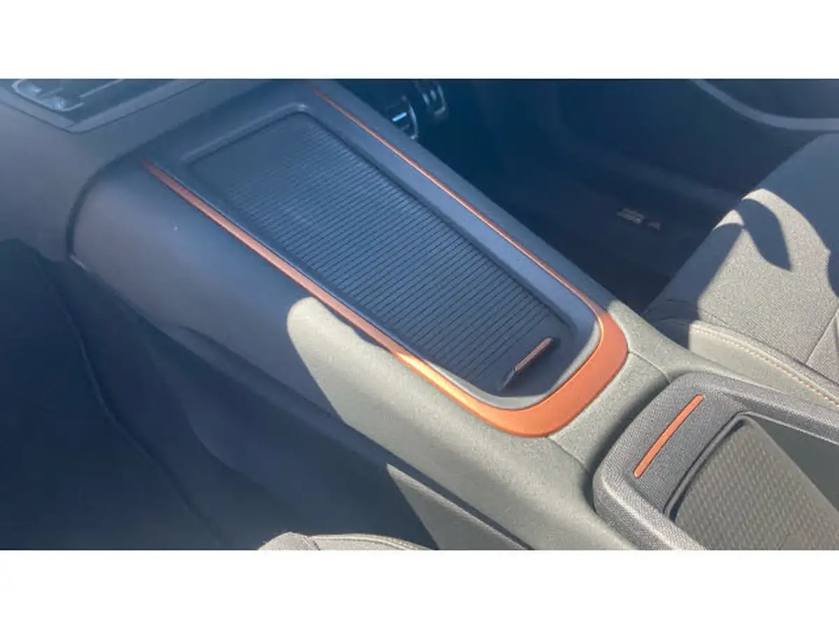 2024-cupra-born-e-v2-230ps-58kwh-e-boost-big-12