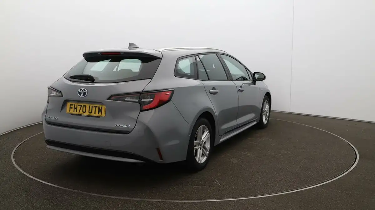 2021-toyota-corolla-18-vvt-i-icon-tech-spare-wheel-touring-sports-5d-big-54