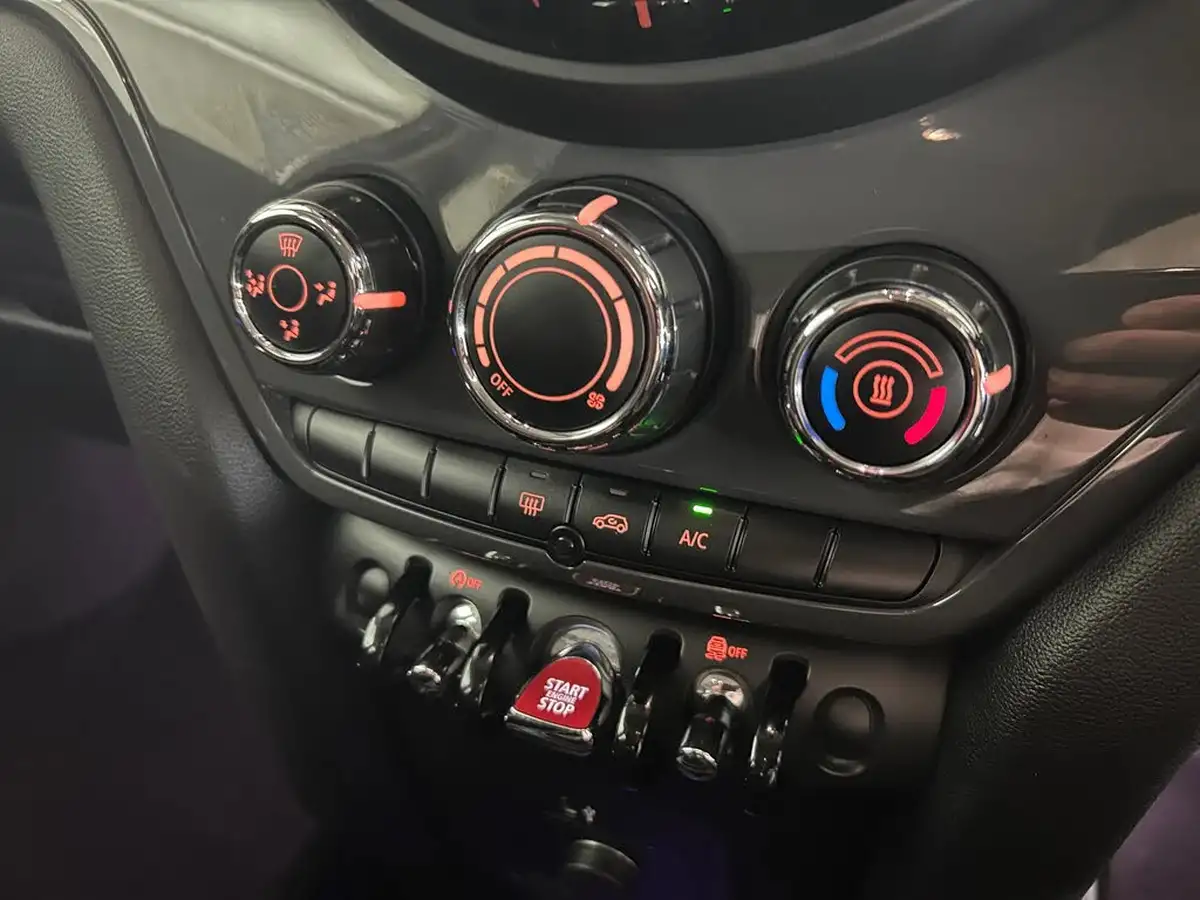 2019-mini-countryman-15-cooper-classic-big-35