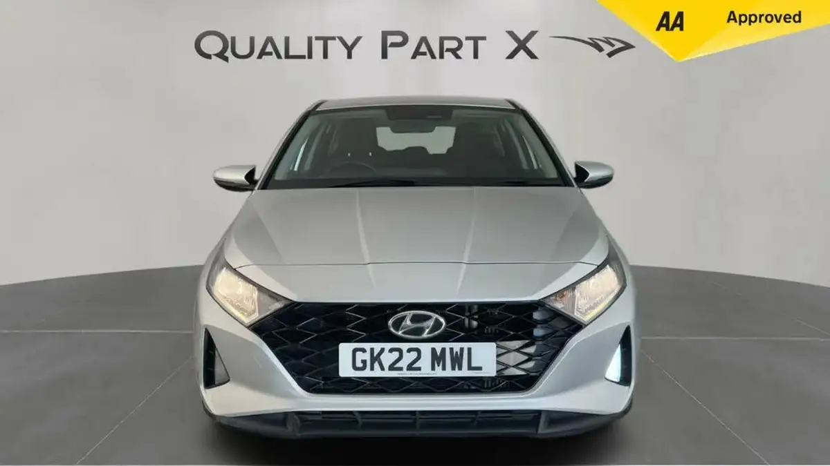 2022-hyundai-i20-10-t-gdi-se-connect-eclutch-imt-big-7