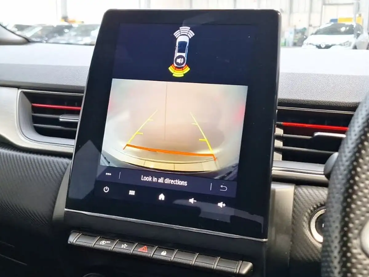 2022-renault-captur-13-tce-rs-line-edc-auto-big-9