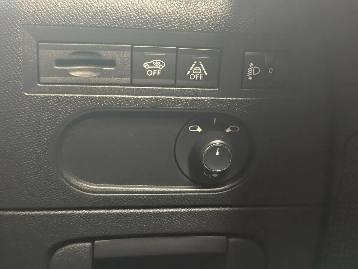 2019-ds-ds-3-crossback-12-puretech-performance-line-100ps-big-13