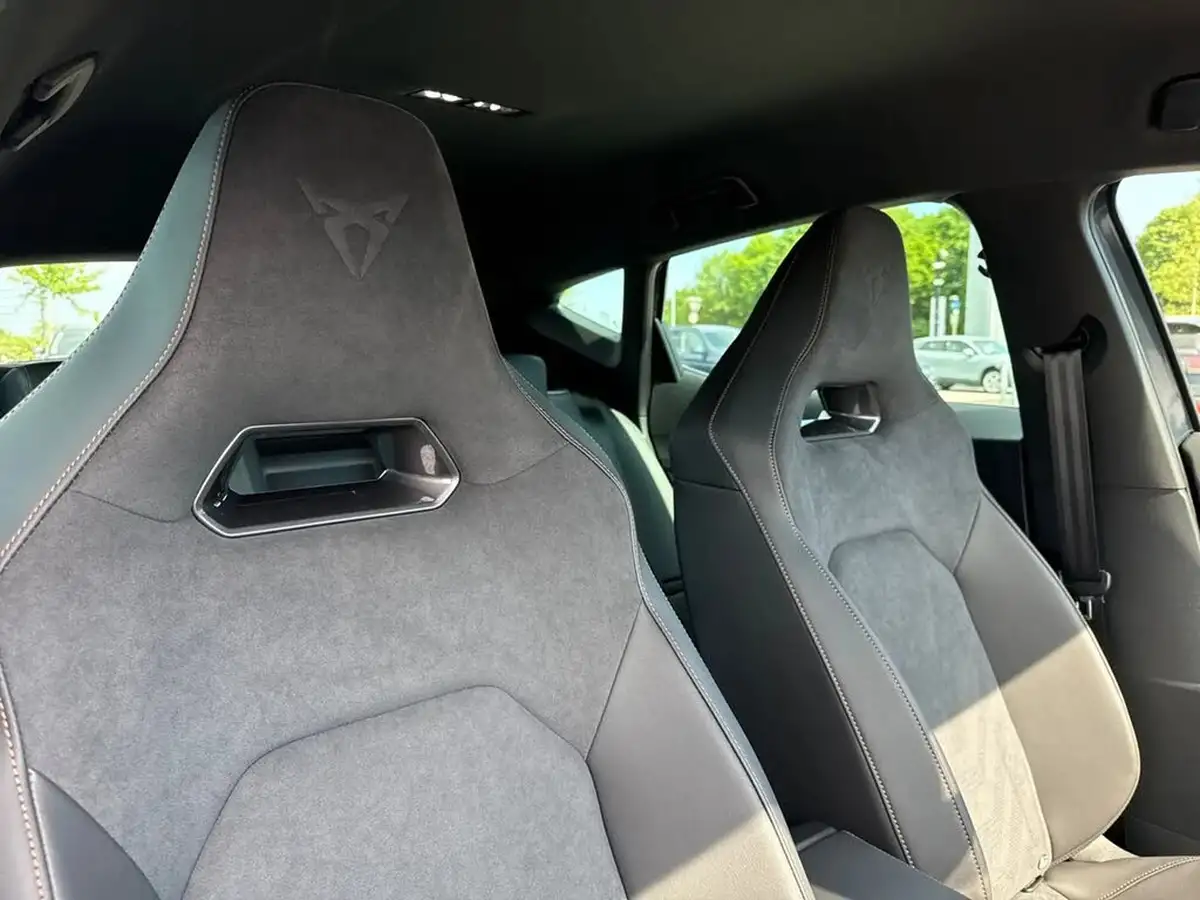 2024-cupra-formentor-20-tsi-vz1-333ps-4drive-big-20