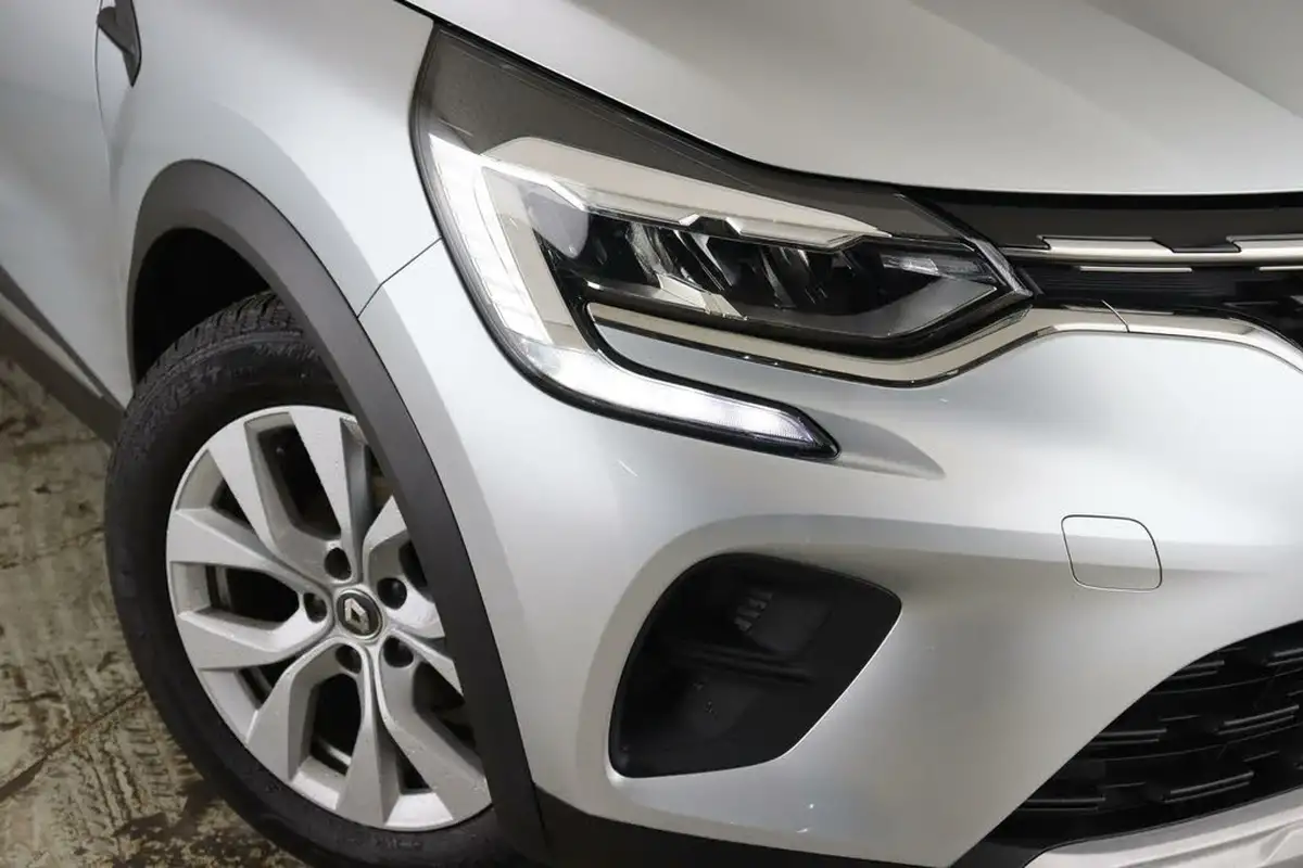 2020-renault-captur-13-tce-iconic-130bhp-big-9