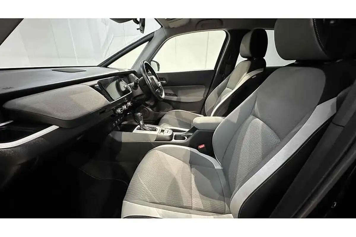 2021-honda-jazz-15-i-mmd-crosstar-ex-109ps-two-tone-big-16