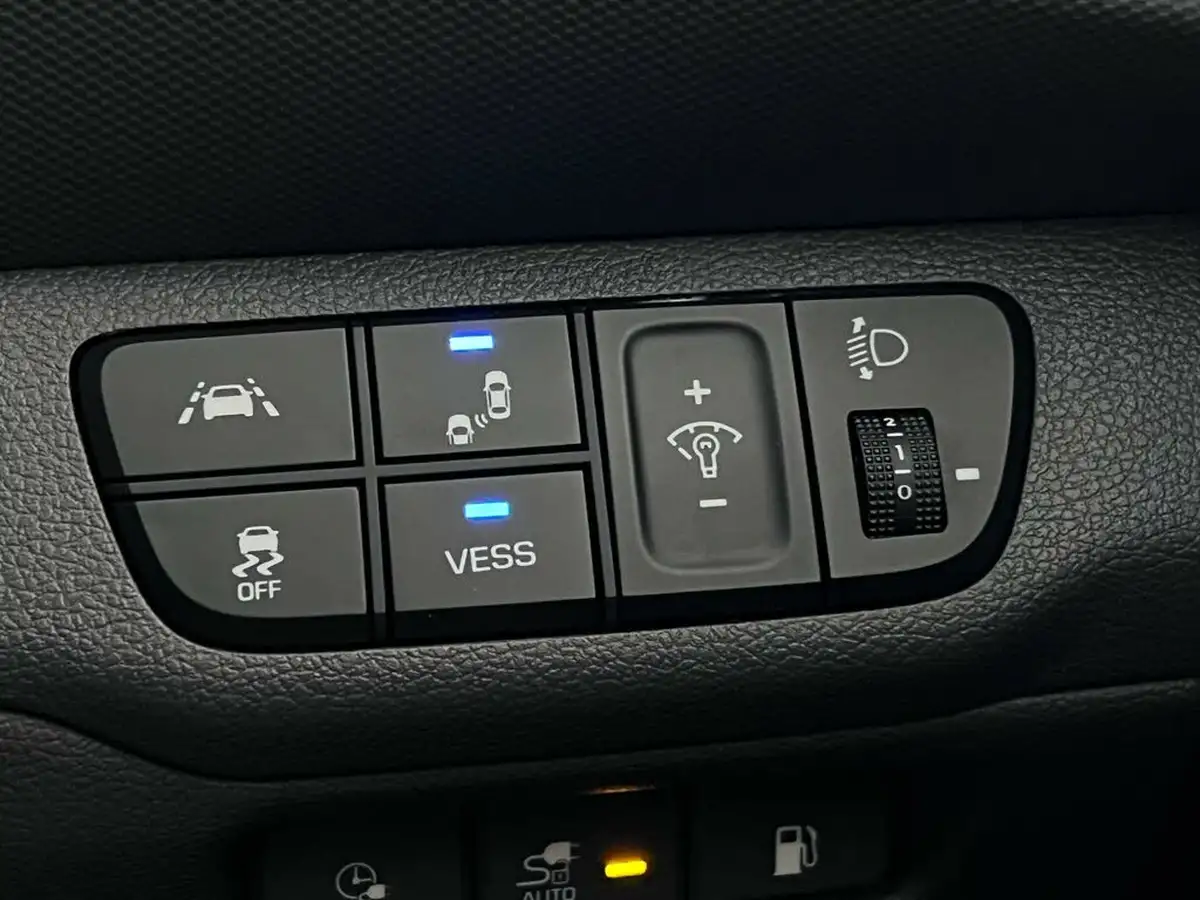 2021-hyundai-ioniq-16-gdi-premium-se-plug-in-hybrid-sunroof-big-29