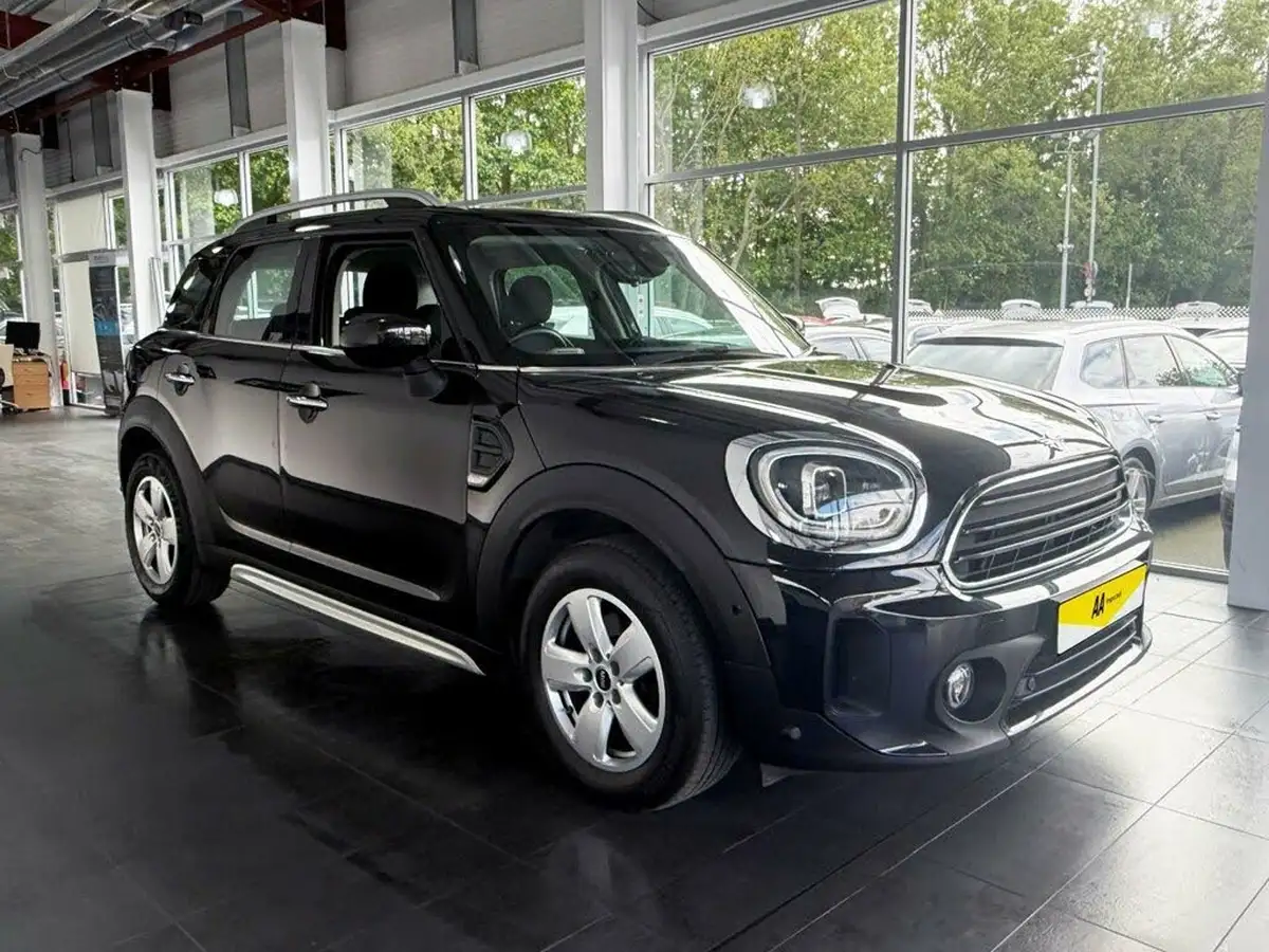 2021-mini-countryman-15-cooper-classic-comfort-auto-big-3