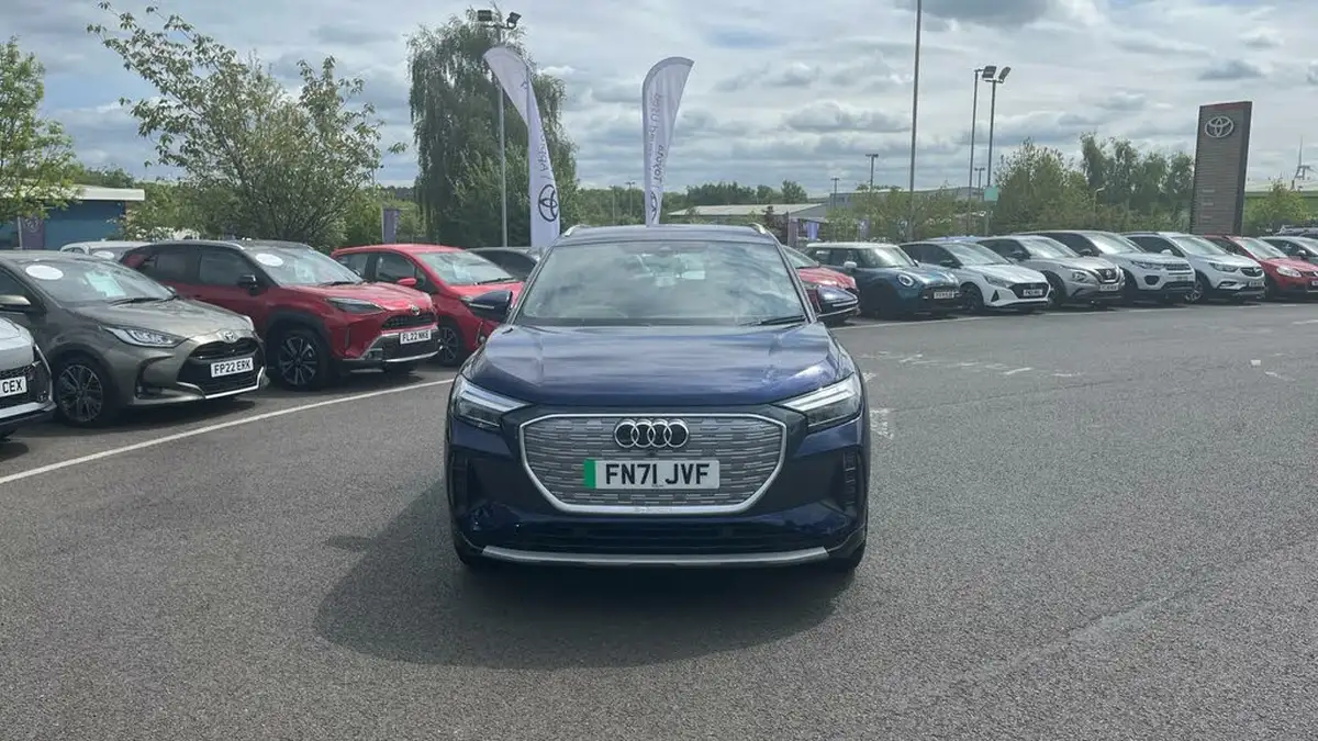 2021-audi-q4-e-tron-40e-sport-station-wagon-big-14