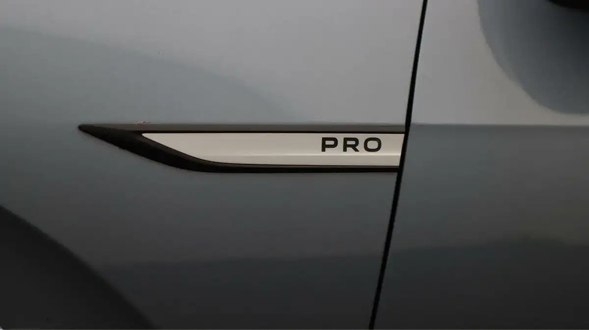 2020-volkswagen-id3-e-style-big-20