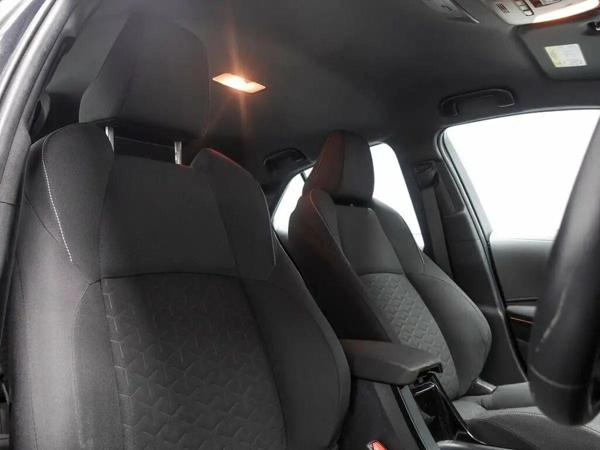 2020-toyota-corolla-18-vvt-i-icon-spare-wheel-hatchback-5d-big-1