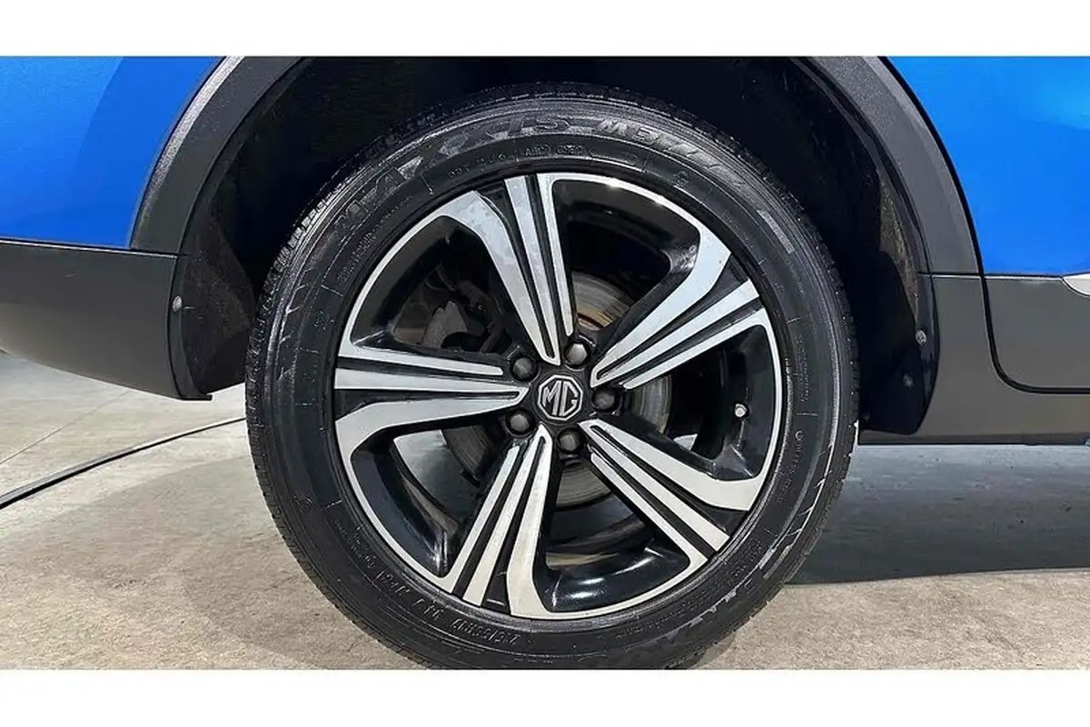 2021-mg-zs-suv-10t-gdi-excite-big-15