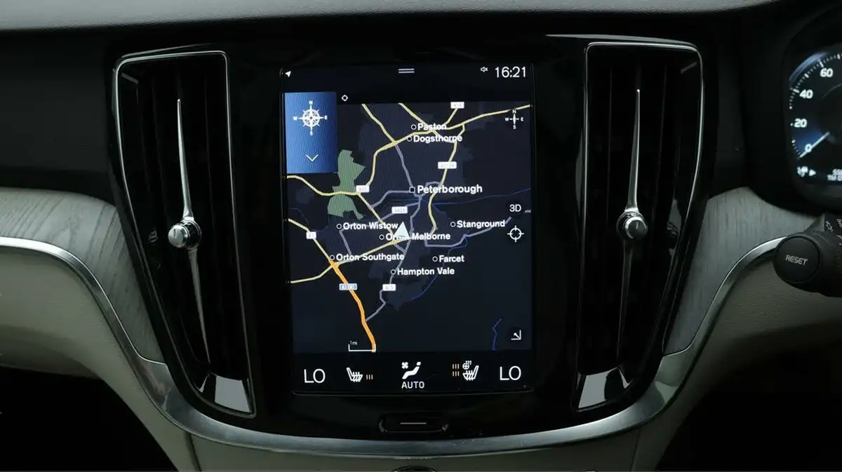2018-volvo-v60-20td-d4-inscription-pro-geartronic-big-11