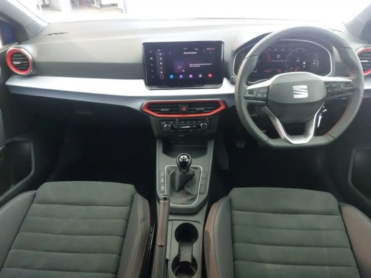 2024-seat-ibiza-10-tsi-fr-sport-115ps-big-2