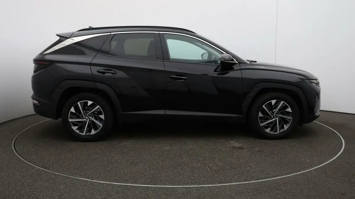 2022-hyundai-tucson-16-t-gdi-premium-150ps-big-50